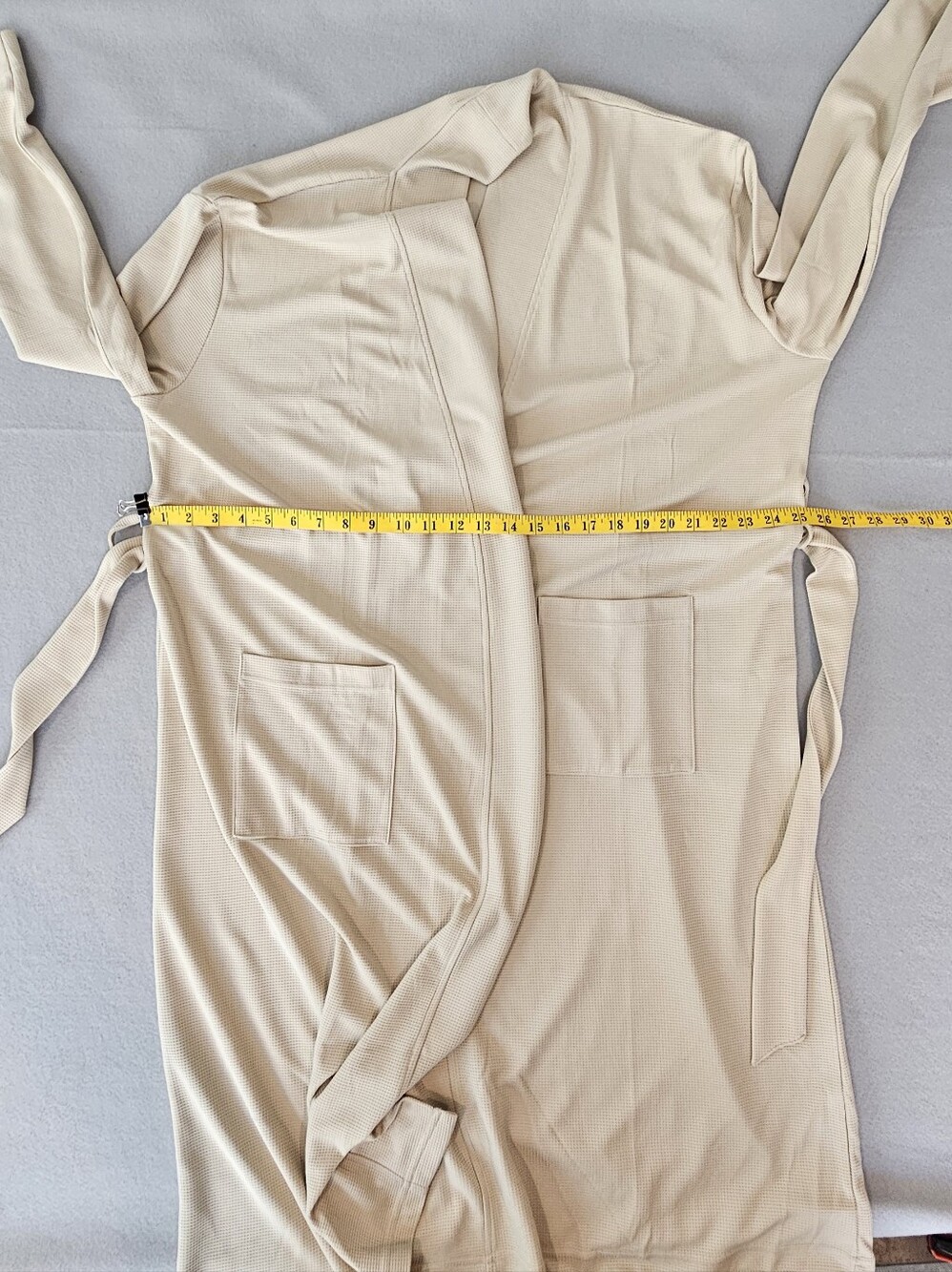 Line & Dot NWOT Women's Size L/XL Cream Waffle-Knit Robe - Picture 6 of 7